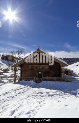 Chalet de montagne dans les contreforts des Alpes, la Bavière Banque D'Images