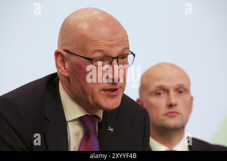 Edimbourg, Royaume-Uni, le 31 août 2024 : John Swinney, premier ministre écossais et leader du SNP, est parti avec Stephen Flynn, leader du parti à Westminster à la conférence annuelle du parti. Crédit : DB Media services / Alamy Live Banque D'Images