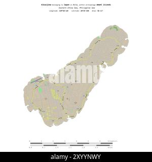 Kikaijima dans la mer des Philippines, appartenant au Japon, isolé sur une carte topographique de style standard OSM, avec échelle de distance Banque D'Images