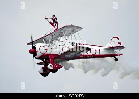 Guinot équipe aérienne Wingwalkers affichage à l'Airshow de Biggin Hill Banque D'Images