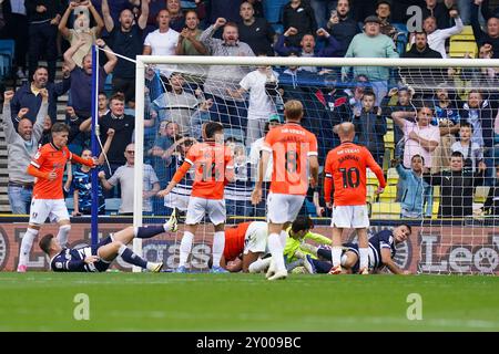 Londres, Royaume-Uni. 31 août 2024. Le défenseur de Millwall Jake Cooper (5) marque un BUT 3-0 et célèbre le match du Millwall FC v Sheffield mercredi FC Sky Bet EFL Championship au Den, Londres, Angleterre, Royaume-Uni le 31 août 2024 crédit : Every second Media/Alamy Live News Banque D'Images