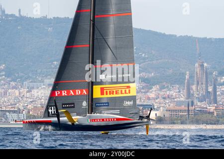 Barcelone, Espagne. 31 août 2024. Première course de la 3ème journée entre Luna Rossa et American Magic, avec Luna Rossa émergeant comme vainqueur. Primera carrera del 3er día entre Luna Rossa y American Magic, resultando ganador Luna Rossa. Sur la photo : luna rossa, american Magic News sports -Barcelone, Espagne samedi 31 août 2024 (photo par Eric Renom/LaPresse) crédit : LaPresse/Alamy Live News Banque D'Images