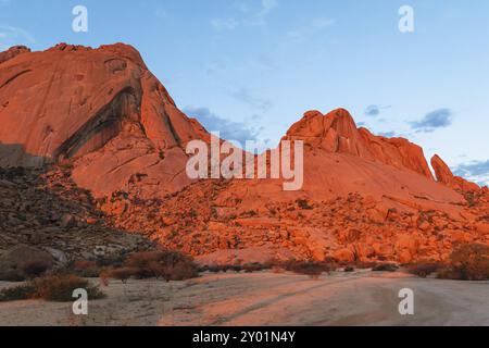 Coucher de soleil au Spitzkoppe en Namibie Banque D'Images