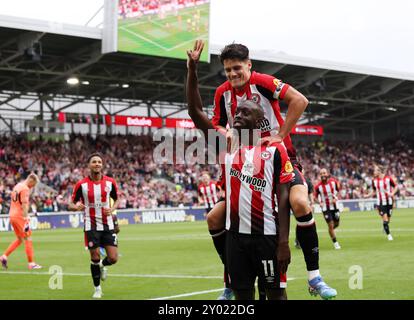 Londres, Royaume-Uni. 31 août 2024. Yoane Wissa de Brentford célèbre avoir marqué son troisième but lors du match de premier League au Gtech Community Stadium de Londres. Le crédit photo devrait se lire comme suit : David Klein/Sportimage crédit : Sportimage Ltd/Alamy Live News Banque D'Images