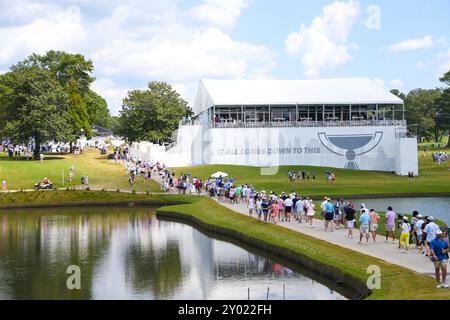 Atlanta, Géorgie, États-Unis. 31 août 2024. Vue générale du 8e trou lors de la troisième manche au championnat 2024 du East Lake Golf Club. (Crédit image : © Debby Wong/ZUMA Press Wire) USAGE ÉDITORIAL SEULEMENT! Non destiné à UN USAGE commercial ! Banque D'Images