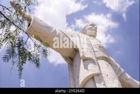 La plus grande statue de Jésus Christ n'est pas à Rio de Janeiro mais sur une colline surplombant la ville de Cochabamba, Bolivie Banque D'Images