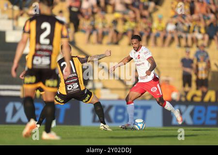 Novo Horizonte, Brésil. 31 août 2024. SP - NOVO HORIZONTE - 08/31/2024 - B BRÉSILIEN 2024, NOVORIZONTINO x VILA NOVA-GO - Vila Nova-GO joueuse lors du match contre Novorizontino au stade Jorge Ismael de Biasi pour le championnat brésilien B 2024. Photo : Pedro Zacchi/AGIF (photo de Pedro Zacchi/AGIF/SIPA USA) crédit : Sipa USA/Alamy Live News Banque D'Images