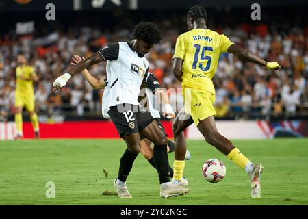 Thierno Barry de Villareal CF, Thierry Rendall Correia de Valencia CF en action lors du Round 4 de la Liga EA Sport en saison régulière le 31 août 2024 Banque D'Images