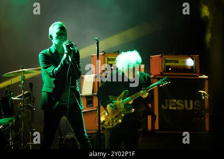 Turin, Italie. 30 août 2024. Le groupe de rock alternatif Jesus and Mary Chain joue au festival Todays. Crédit : M. Bariona/Alamy Live News Banque D'Images