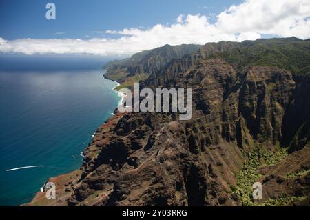 Côte Na Pali d'Hawaï vue des airs Banque D'Images