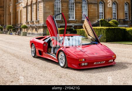 1993 Lamborghini Diablo au salon prive concours au Blenheim Palace Woodstock Oxfordshire UK Banque D'Images