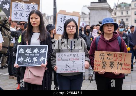 Les manifestants pour la libération de Hong Kong se sont rassemblés à Trafalgar Square pour se souvenir de ceux qui ont été traduits en justice lors de l'incident de 831, qui a conduit à des passages à tabac et à des arrestations massives de personnes le 31 août 2019. Banque D'Images