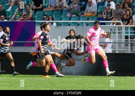 Pau, France. 31 août 2024. RC vannes Sevens v stade Français Paris Sevens lors du In Extenso Super Sevens Rugby le 31 août 2024 à Pau, France - photo Damien Kilani/DK Prod/DPPI crédit : DPPI Media/Alamy Live News Banque D'Images