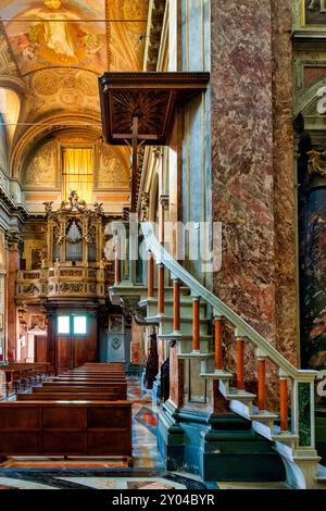 Intérieur de l'église de San Rocco, Rome, Italie Banque D'Images