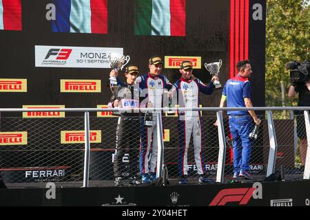 Leonardo Fornaroli (ITA) Trident Motorsport, remporte le Championnat du monde F3 lors de F3 Race le dimanche 1er septembre, de formule 1 Pirelli Gran Premio d'Italia 2024, prévu sur le circuit Autodromo Nazionale di Monza à Monza (MB) Italie - du 29 août au 1er septembre 2024 Banque D'Images