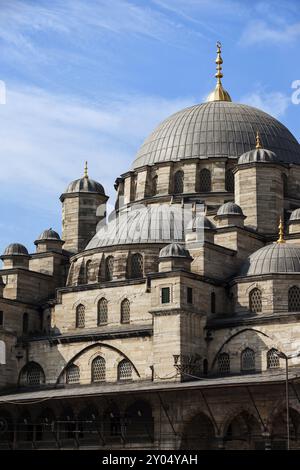 Turquie, Istanbul, Nouvelle Mosquée (Yeni valide Camii), monument de la ville du 17ème siècle, mosquée impériale ottomane, Asie Banque D'Images