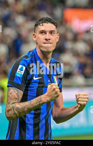 Milan, Italie. 30 août 2024. Alessandro Bastoni de l'Inter a vu lors du match de Serie A entre l'Inter et Atalanta à Giuseppe Meazza à Milan. Banque D'Images