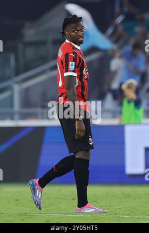 Rome, Italie. 31 août 2024. Rafael Leao de Milan regarde pendant le match de football Serie A entre le SS Lazio et l'AC Milan au Stadio Olimpico à Rome, en Italie. Crédit : FEDERICO PROIETTI Banque D'Images