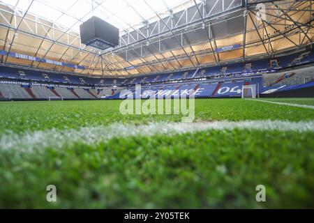 Gelsenkirchen, Deutschland. 01 Sep, 2024. 01.09.2024, Fussball, saison 2024/2025, 2. Bundesliga, 4. Spieltag, FC Schalke 04 - 1. FC Köln, Leere Veltins Arena Foto : Tim Rehbein/RHR-FOTO/dpa/Alamy Live News Banque D'Images