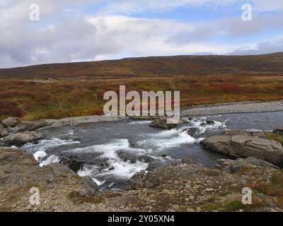 Hvannadalsa est une rivière où vous pouvez pêcher le saumon dans le nord-ouest de l'Islande. Hvannadalsa est une rivière à saumon à trois tiges, située sur la côte ouest Banque D'Images