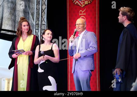 Madita van Hülsen, Evanna Lynch, Peter Tschentscher und Jannik Schümann beim 'Back to Poudlard' Fan-Event am Großmarkt. Hambourg, 01.09.2024 Banque D'Images