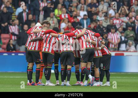 Sheffield, Royaume-Uni. 01 Sep, 2024. Sheffield United a un caucus d'équipe lors du match du Sky Bet Championship Sheffield United vs Watford à Bramall Lane, Sheffield, Royaume-Uni, le 1er septembre 2024 (photo par Alfie Cosgrove/News images) à Sheffield, Royaume-Uni le 9/1/2024. (Photo par Alfie Cosgrove/News images/SIPA USA) crédit : SIPA USA/Alamy Live News Banque D'Images