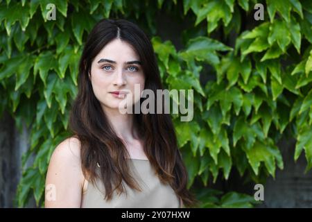 Venise, Italie. 01 Sep, 2024. Raffey Cassidy arrive à l'hôtel Excelsior dans le cadre du 81e Festival international du film de Venise, à Venise, en Italie, le 1er septembre 2024. Photo Aurore MARECHAL/ABACAPRESS. COM Credit : Abaca Press/Alamy Live News Banque D'Images