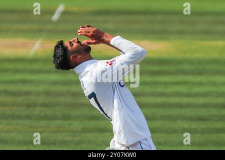 Shoaib Bashir d'Angleterre réagit lors du 2e match de test de Rothesay Angleterre - Sri Lanka jour 4 à Lords, Londres, Royaume-Uni, le 1er septembre 2024 (photo par Izzy Poles/News images) Banque D'Images