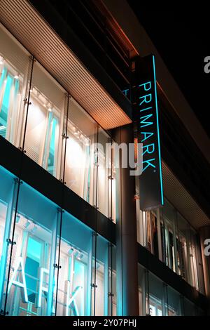 Boutique PRIMARK dans le centre-ville de Cologne Banque D'Images