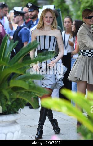 Venise, Italie. 01 Sep, 2024. Emma Laird arrive à l'hôtel Excelsior dans le cadre du 81e Festival international du film de Venise, à Venise, Italie, le 1er septembre 2024. Photo Aurore MARECHAL/ABACAPRESS. COM Credit : Abaca Press/Alamy Live News Banque D'Images