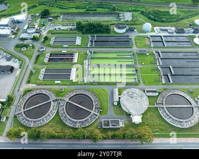 Vue aérienne d'une station d'épuration à Hengelo, pays-Bas Banque D'Images