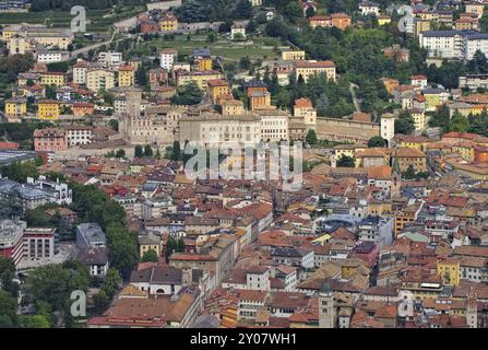 Die Italienische Stadt Trento, la ville italienne de trente Banque D'Images