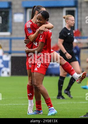 Telford, Royaume-Uni. 01 Sep, 2024. Telford, Angleterre, 1er septembre 2024 : Melissa Johnson (9 Nottingham Forest) célèbre son coup de force lors du match de la FA Womens National League entre Wolverhampton Wanderers et Nottingham Forest au SEAH Stadium de Telford, Angleterre (Natalie Mincher/SPP) crédit : SPP Sport Press photo. /Alamy Live News Banque D'Images