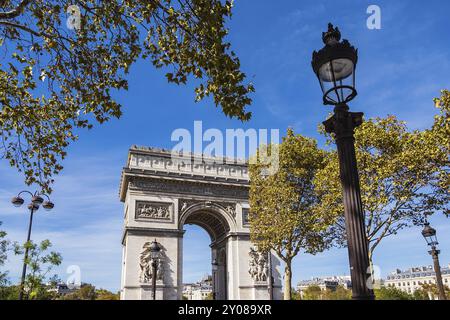 Vue de l'Arc de Triomphe à Paris, France, Europe Banque D'Images