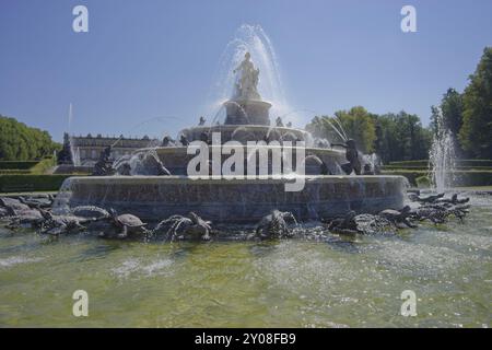 Fontaine de Latona, Diana, Apollo, Water Feature, Herreninsel, Herrenchiemsee, Bernau am Chiemsee, Bernau, été, août, Chiemgau, Alpes de Chiemgau, Bavar Banque D'Images