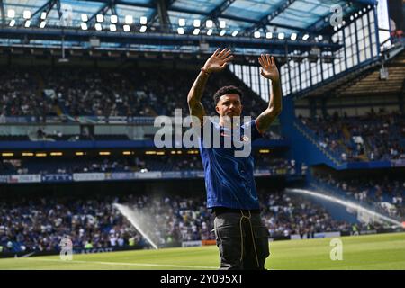 Londres, Royaume-Uni. 01 Sep, 2024. LONDRES, ANGLETERRE - 1er SEPTEMBRE : présentation du nouveau joueur Jadon Sancho pour Chelsea FC lors du match de premier League entre Chelsea FC et Crystal Palace FC à Stamford Bridge le 1er septembre 2024 à Londres, Royaume-Uni. Photo de Sebastian Frej crédit : Sebo47/Alamy Live News Banque D'Images