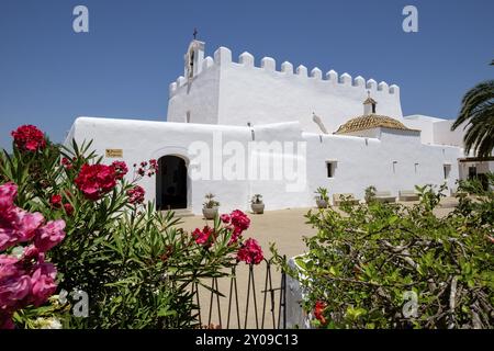 Iglesia de Sant Jordi, Originaria del siglo XV, Sant Jordi de ses Salines, Ibiza, Îles baléares, Espagne, Europe Banque D'Images