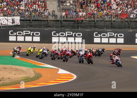 Alvcaniz, ESP. 01 Sep, 2024. Début de course MotoGP lors du Moto Grand Prix GoPro d'Aragon essais libres MotoGP vendredi, MotoGP d'Espagne au circuit Motorland à Alcaniz le 1er septembre 2024 à Alcaniz, Espagne. (Photo de Fabio Averna/Sipa USA) crédit : Sipa USA/Alamy Live News Banque D'Images