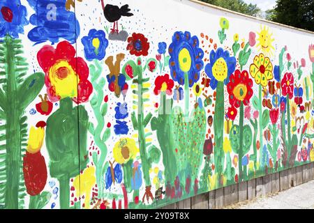 Mur peint par des enfants Banque D'Images