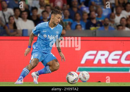 Matteo Politano de Napoli contrôle le ballon pendant Serie A match de football SSC Napoli - Parme Calcio Stadio Maradona le 31 août 2024 à Naples , Italie. Banque D'Images