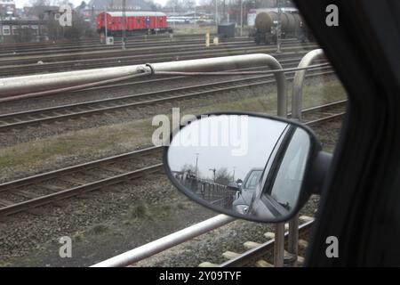 Voyager dans un train à moteur Banque D'Images