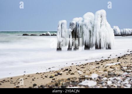 Hiver sur la côte de la mer Baltique près de Kuehlungsborn Banque D'Images