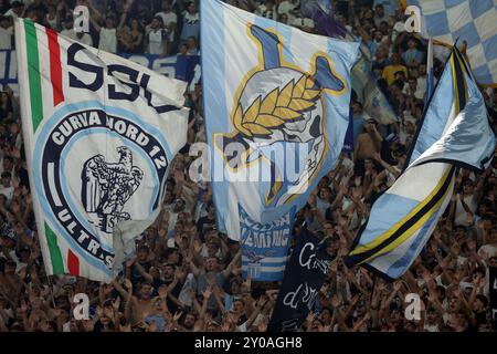 Rome, Italie 31.08.2024 : drapeaux des supporters du Lazio lors du championnat italien de football Serie A Enilive 2024-2025 match SS Lazio vs AC Milan au Stadio O. Banque D'Images