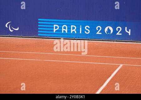 Vue d'ensemble, 1er SEPTEMBRE 2024-Tennis en fauteuil roulant : 2e manche en simple masculin au stade Roland-Garros lors des Jeux paralympiques de Paris 2024 à Paris, France. Crédit : SportsPressJP/AFLO/Alamy Live News Banque D'Images