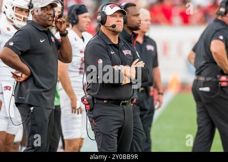 31 août 2024 : l'entraîneur-chef des rebelles de l'UNLV, Barry Odom, lors d'un match entre les rebelles de l'UNLV et les Cougars de Houston à Houston, au Texas. Trask Smith/CSM Banque D'Images