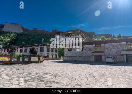 20 AOÛT 2022 Shigatse, Tibet, Chine. Au Temple Baiju, le temple principal du monastère de Tashilhunpo Xigaze, Tibet. Banque D'Images