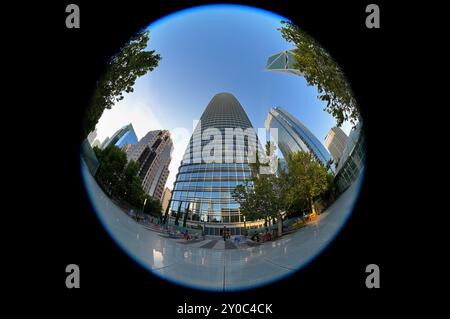 La tour Salesforce et le parc au-dessus du centre de transit Transbay, San Francisco CA Banque D'Images