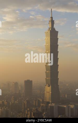 Taipei, Taïwan, 5 janvier 2015 : photographie de la ville de Taipei au coucher du soleil, Asie Banque D'Images