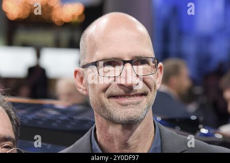 Francfort, Allemagne. 12 septembre 2017. Klaus Bischoff, designer automobile en chef chez Volkswagen. Photos de la conférence de presse Volkswagen/VW lors de la 65e IAA I. Banque D'Images