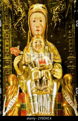 Sculpture de la Vierge et de l'enfant, Sant Salvador de S'almudaina, XIVe siècle. Arta. Majorque. Îles Baléares. Espagne Banque D'Images